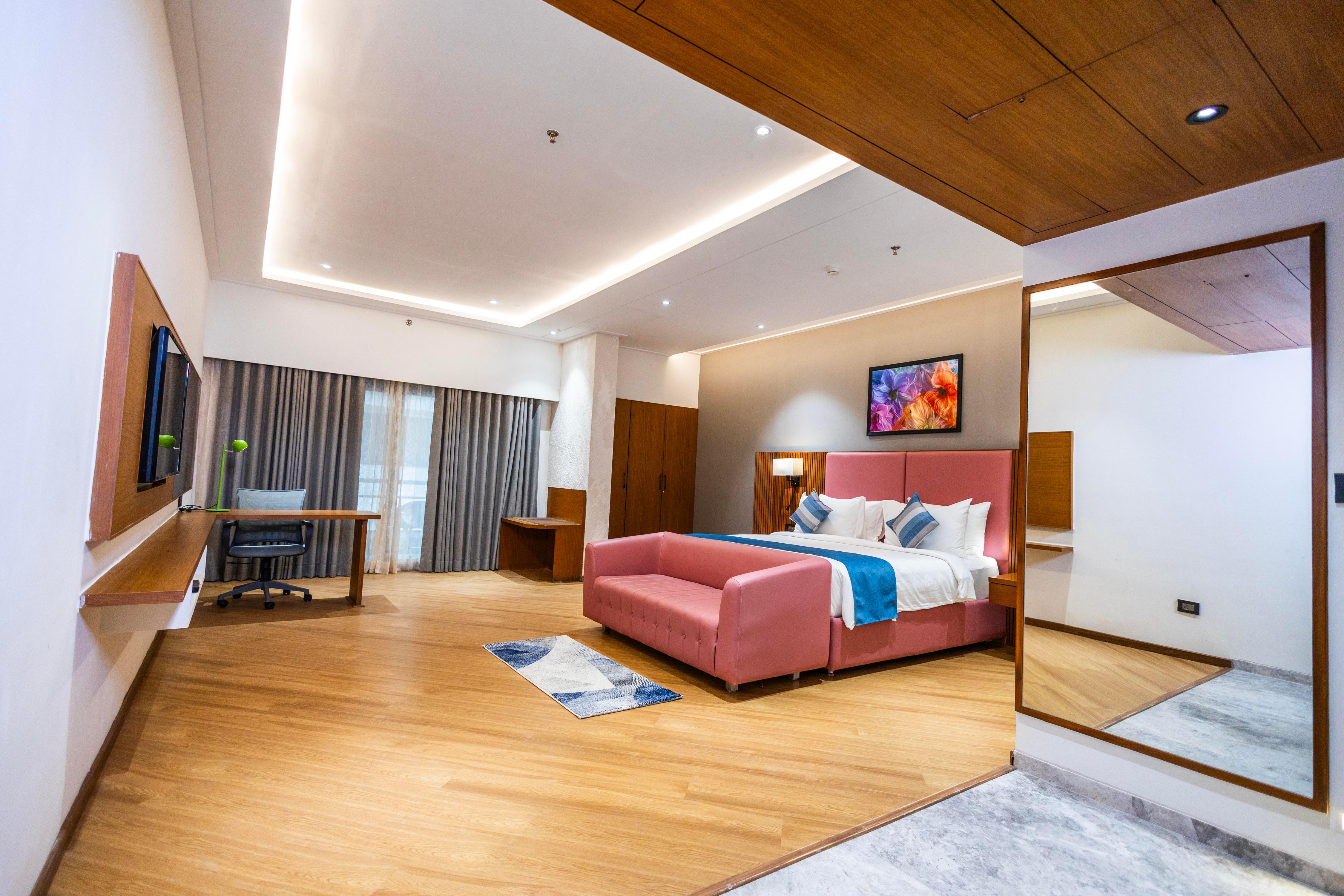 Ramada Encore by Wyndham Viramgam Room Type - Junior Suite, 1 King Bed, Bathtub