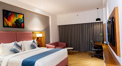 Ramada Encore by Wyndham Viramgam Room Type - Premium Room, 1 King Bed, Bathtub