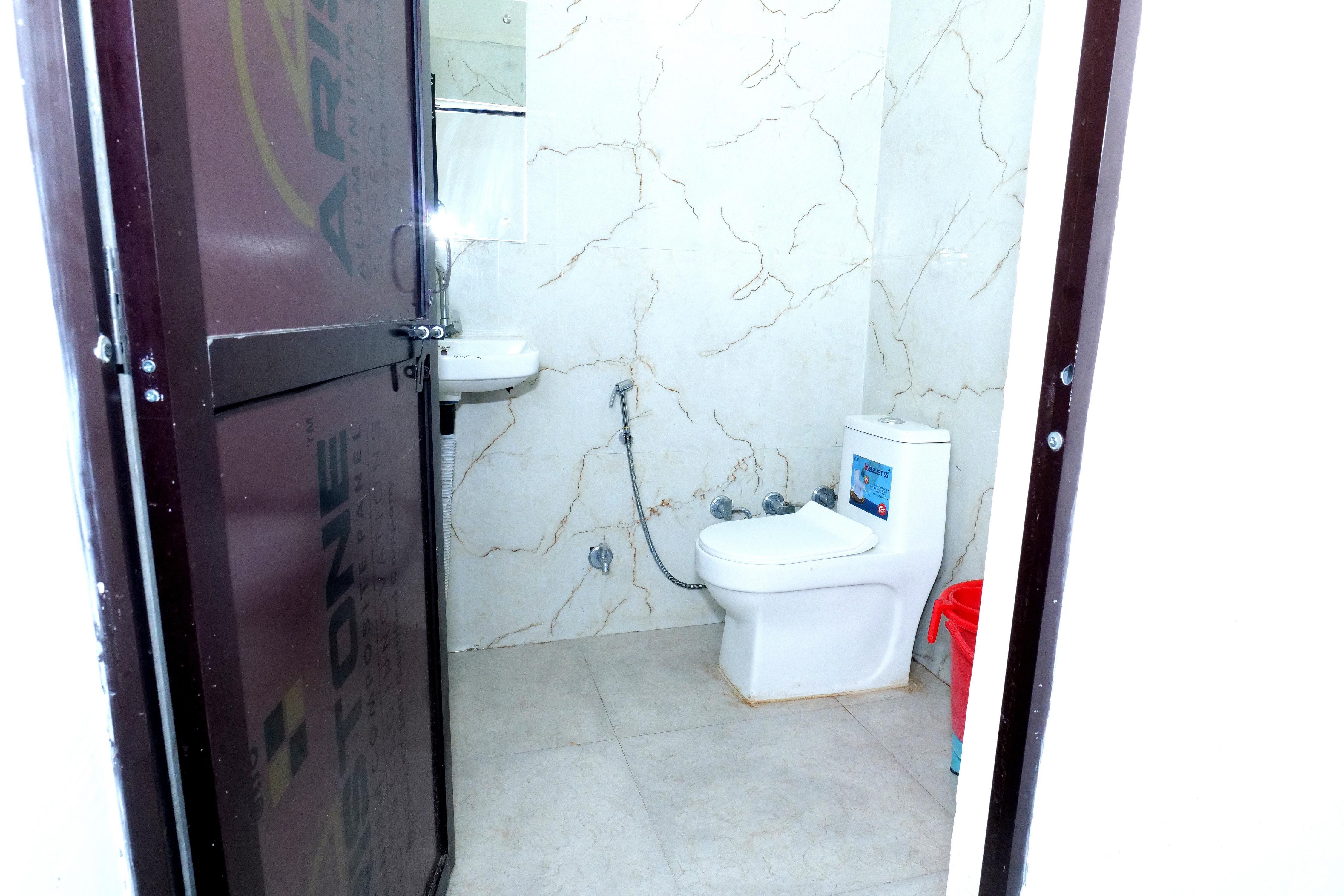 Virat Home Stay - Tap to explore photos