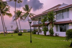 Waters Edge Kochi - a VKation Experience