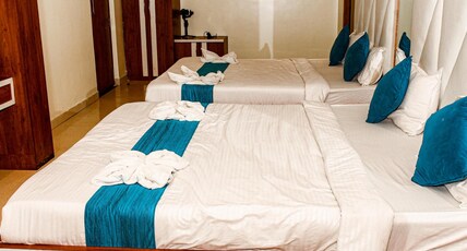 Hotel Golden Sun Room Type - Quad Room