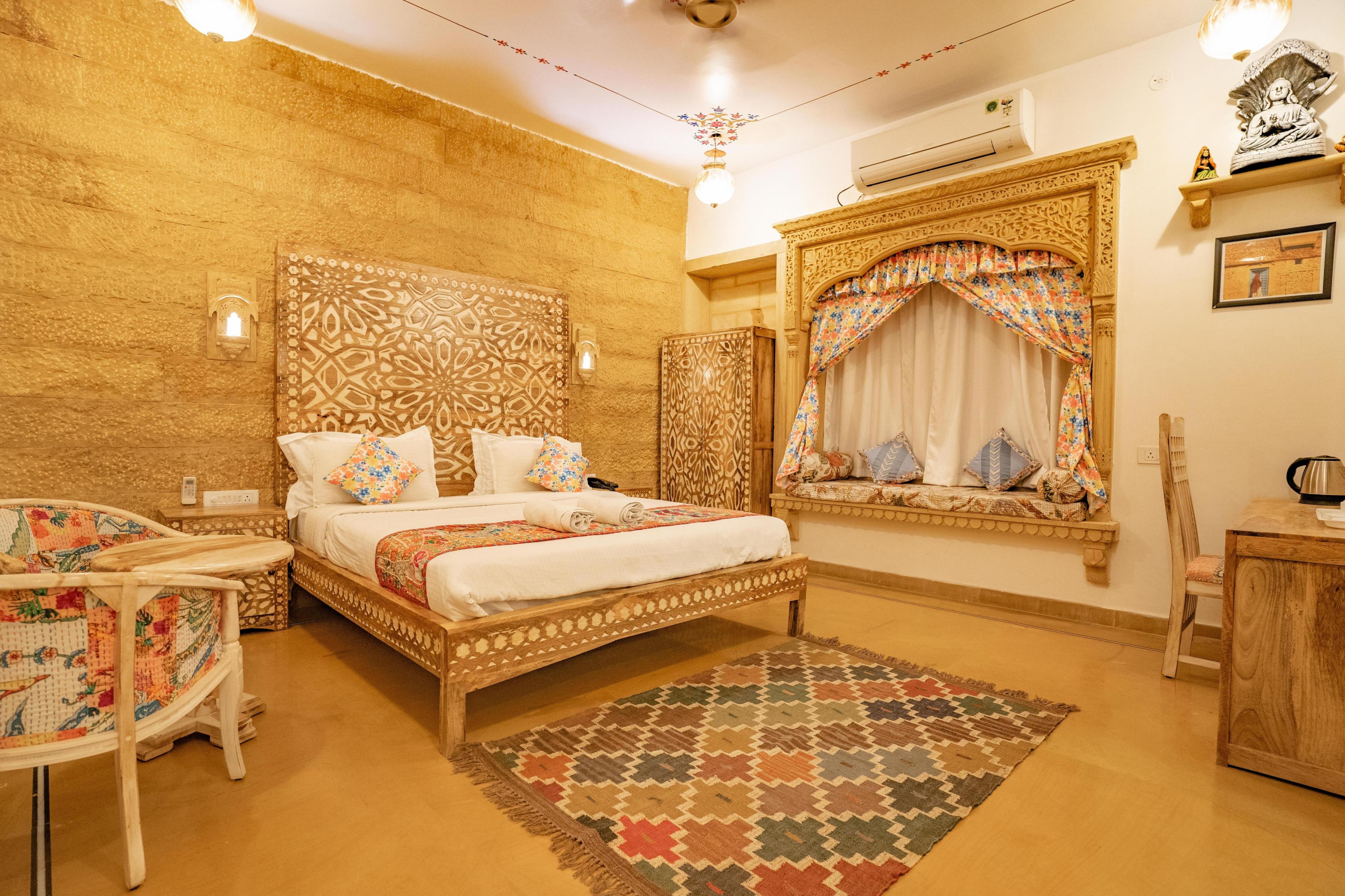 Hotel Govind Fort Room Type - Super Deluxe Room