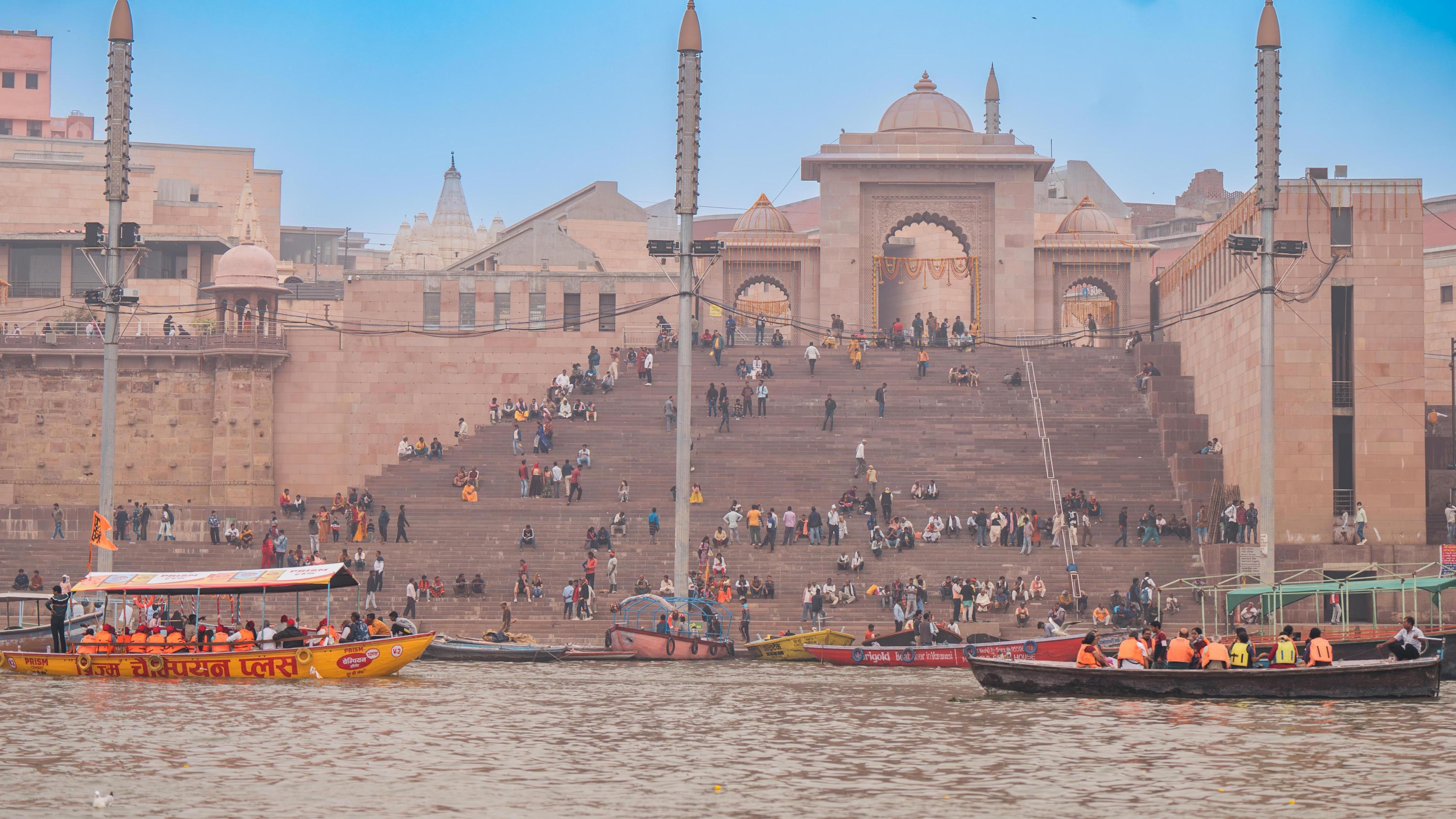 Hotel Manor Residency - Tap to explore photos