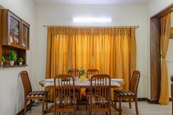 HOTEL COZY CORNER - Opp JNTU Kakinada