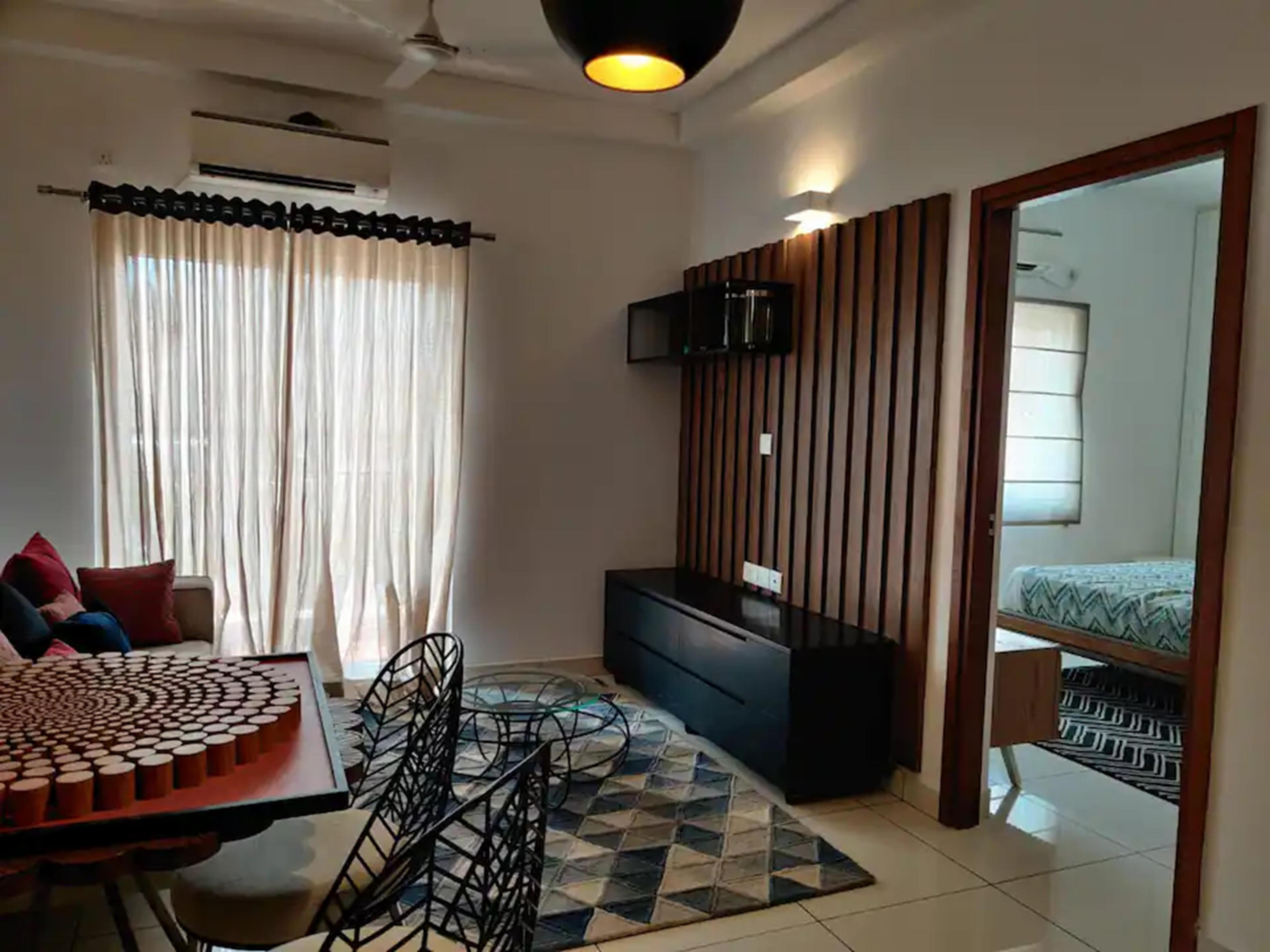 Cozy 1BHK in Yeshwantpur/ Ikea Metro Station - Tap to explore photos