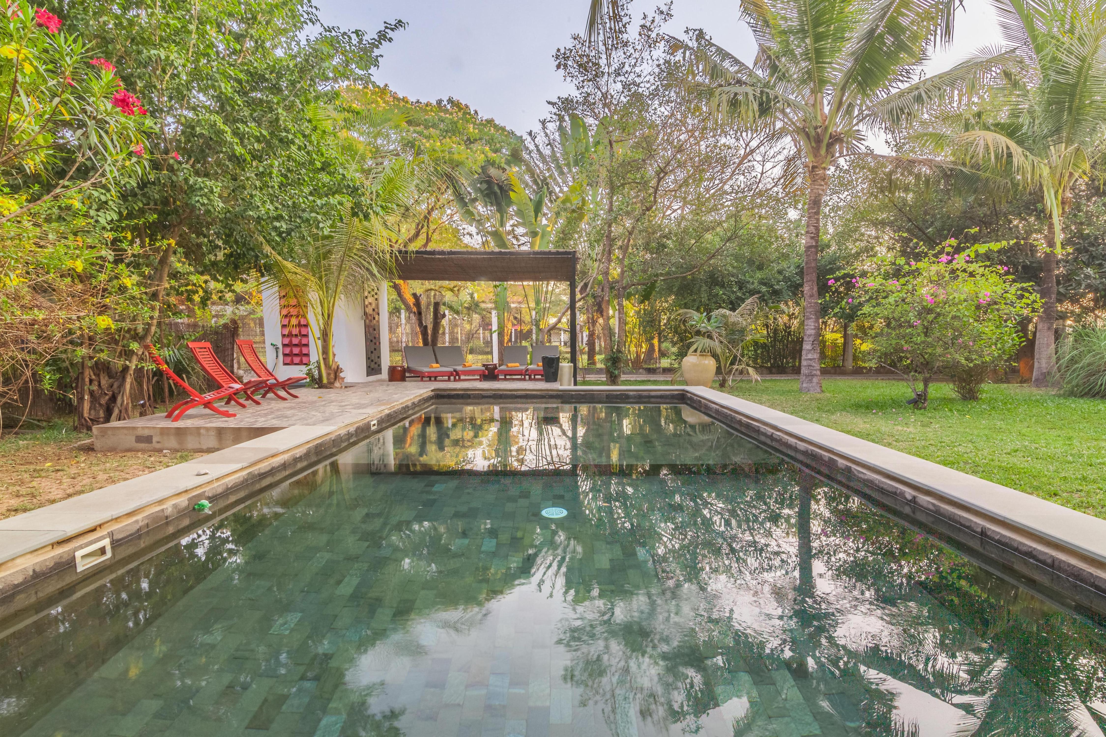 Redbox House - Private Luxury 5 Bedrooms Villa - Tap to explore photos
