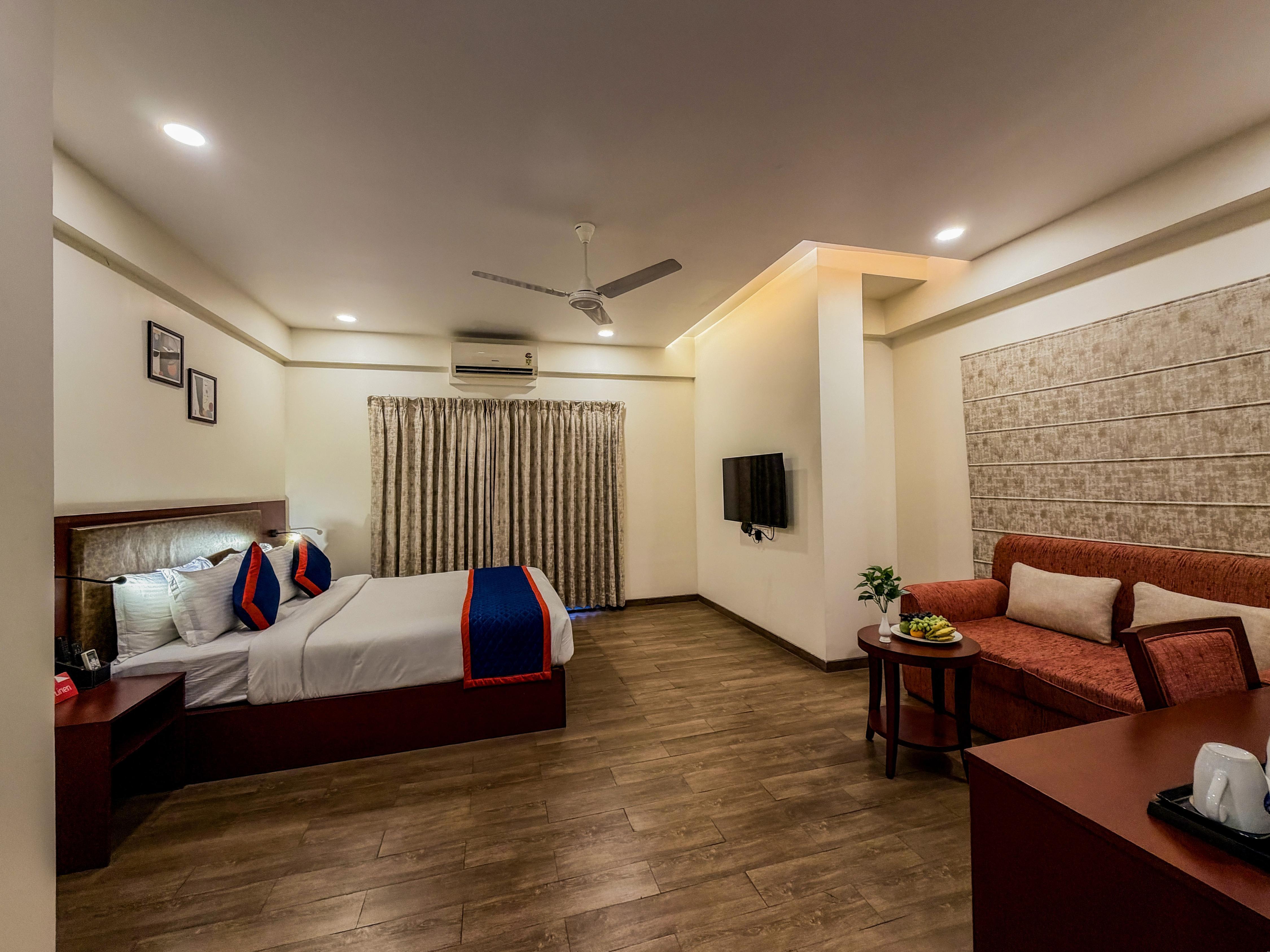 Zip By Spree Hotels Kolhapur - Tap to explore photos