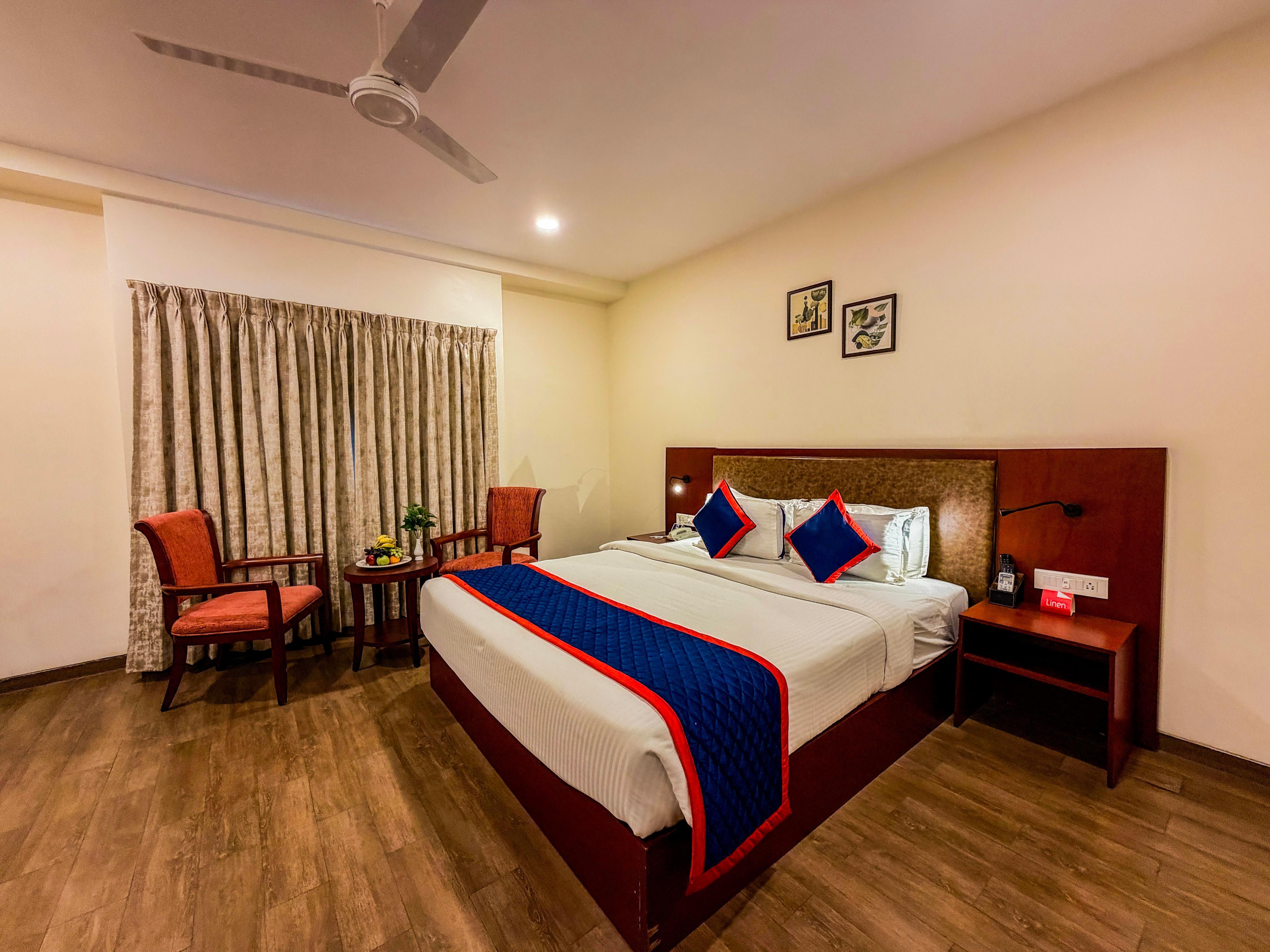 Zip By Spree Hotels Kolhapur Room Type - Club City View Room