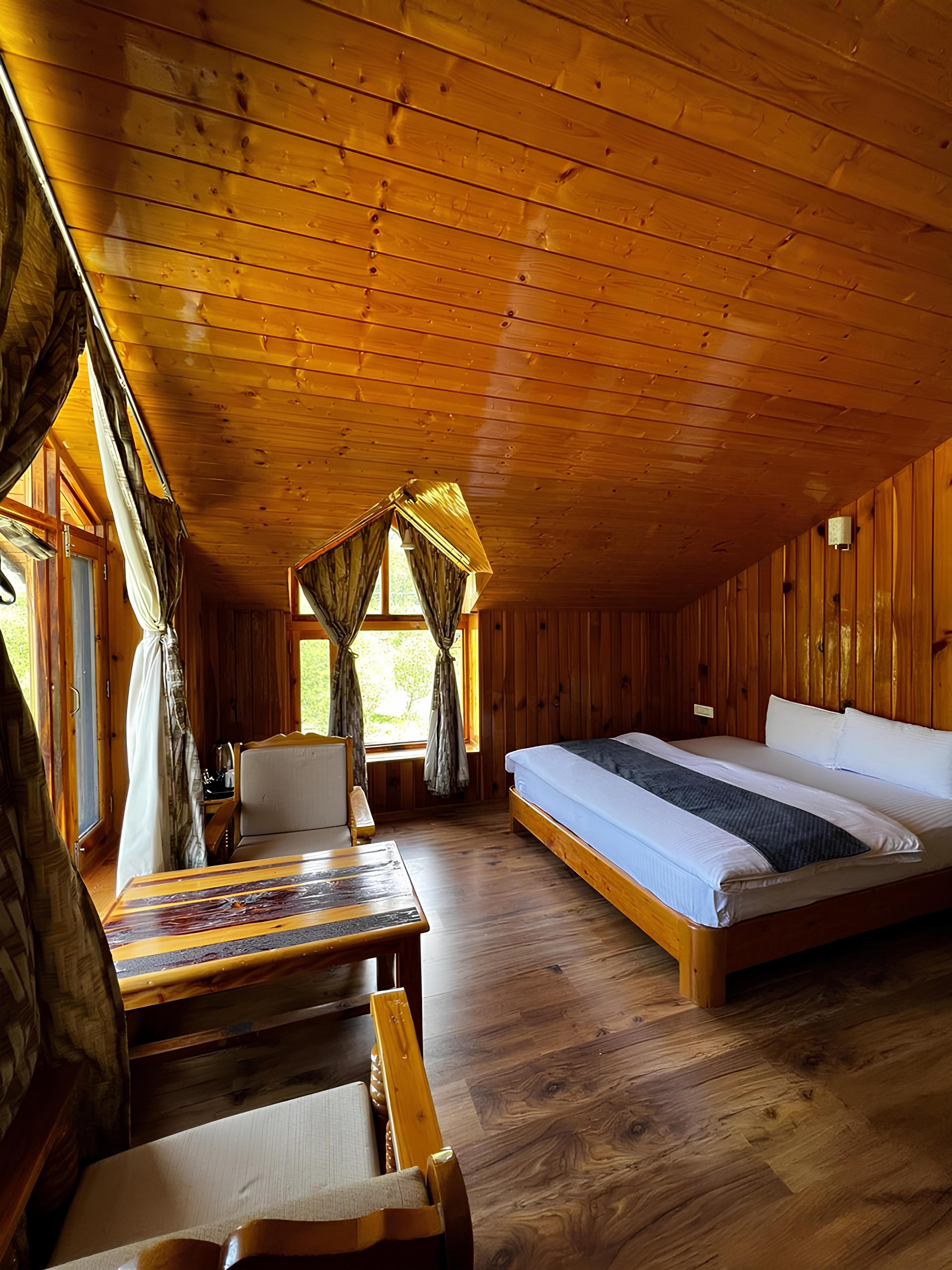 Manzar Manali A Boutique Pahadi Cottage - Tap to explore photos