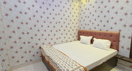 Kashi Kunj Room Type - Deluxe Room