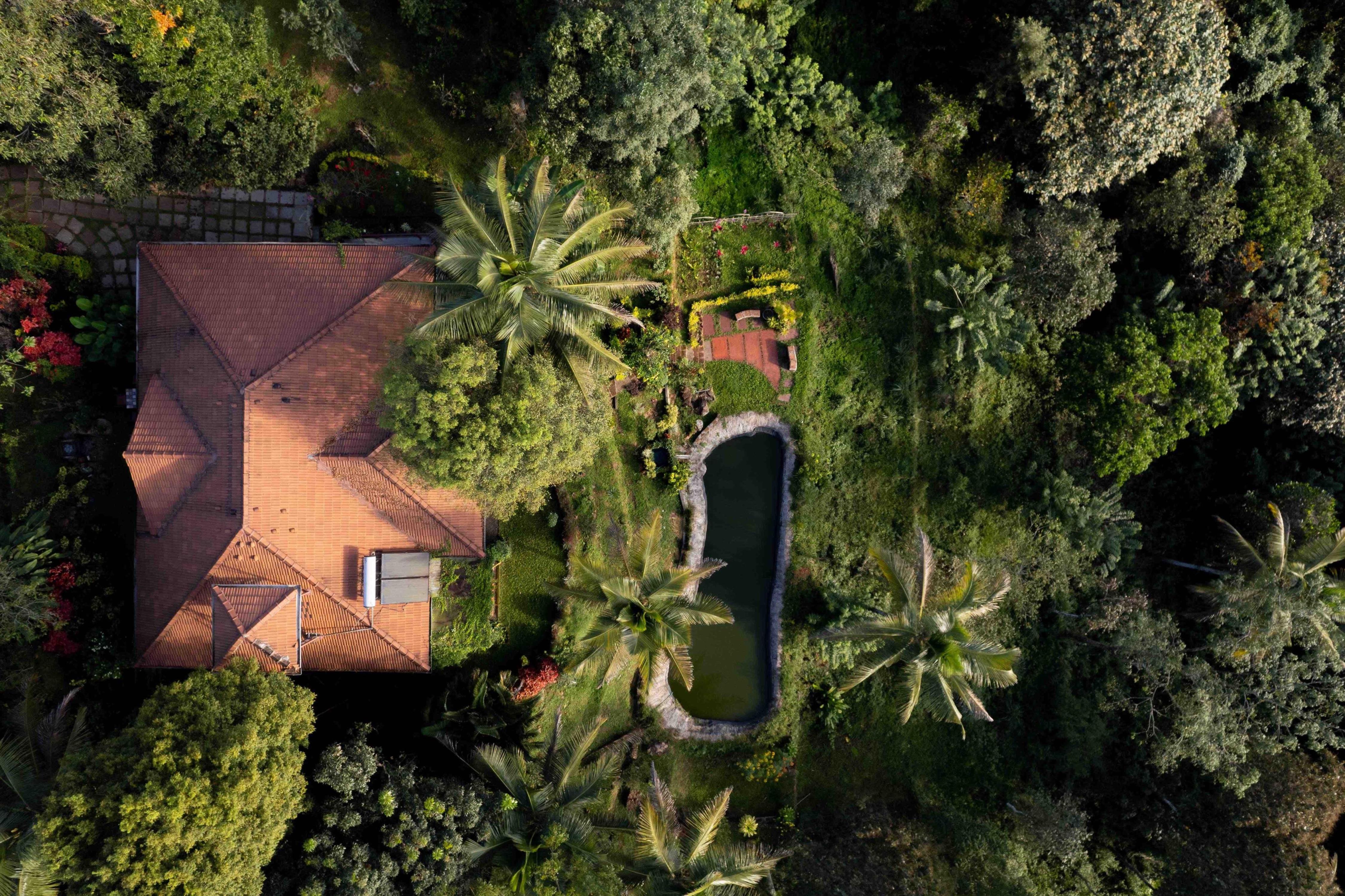 Deja View - A LuxUnlock Private Villa - Tap to explore photos