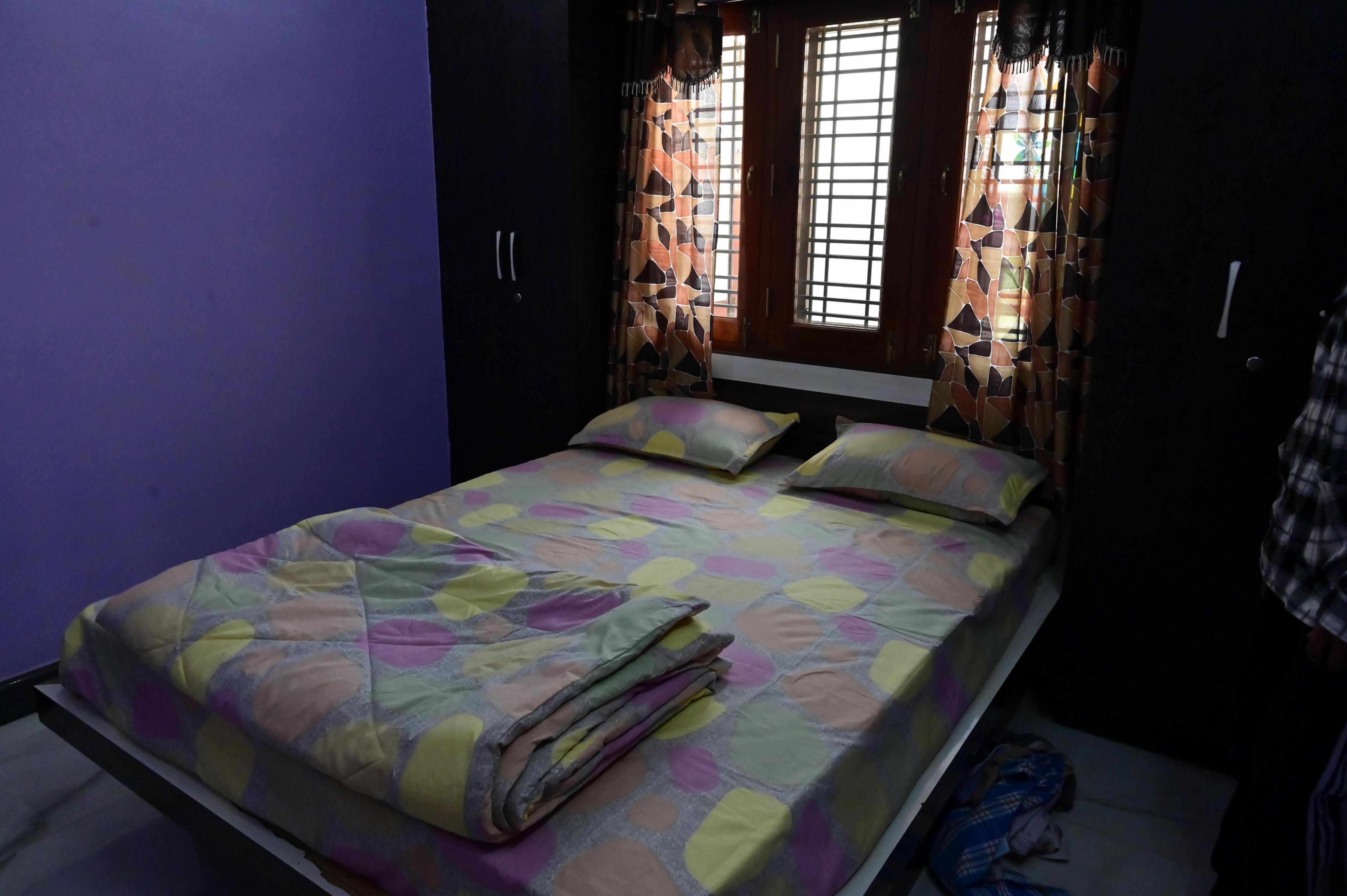 Mayur Shines - Tap to explore photos