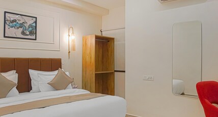 PerfectStayz Premium Varanasi Room Type - Deluxe Room