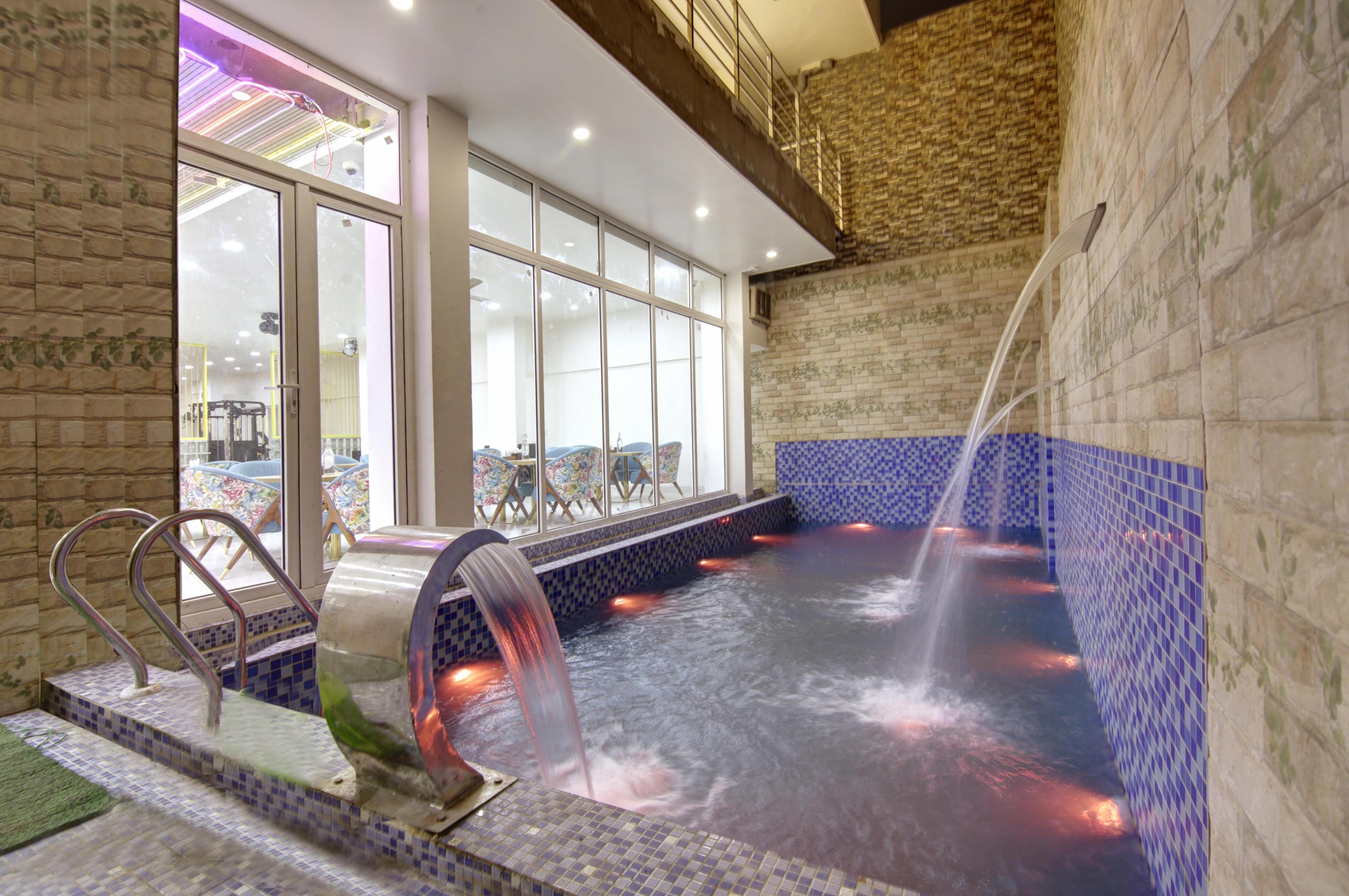 Miyabi Suites Golf Couse Road - Tap to explore photos