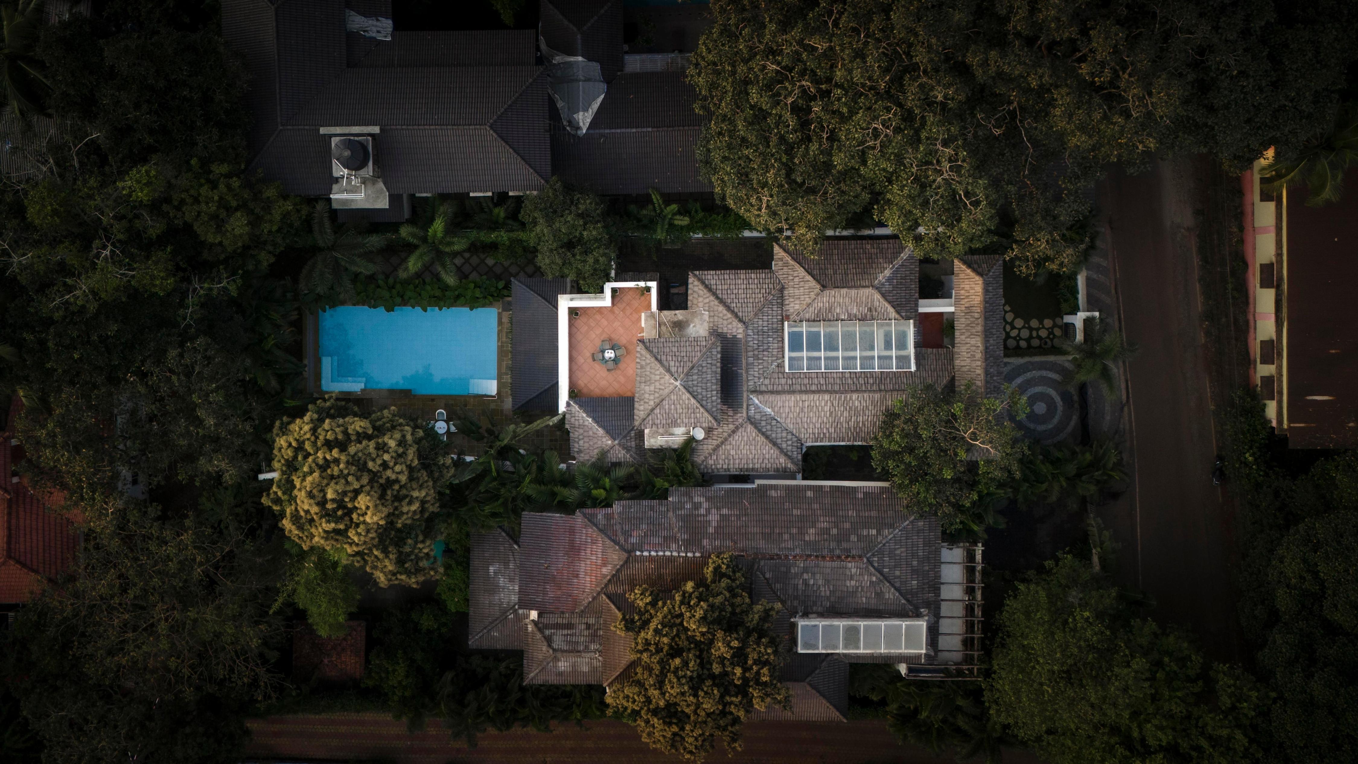 Hireavilla | Villa Meraki - Lux Villa with Pool near Goa's Top Spots - Tap to explore photos