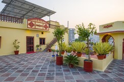 Alaya Stays Abhimanyu Mansion Pearl 6 BHK with Rajasthani Decor