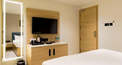 Swarna Bhumi Room Type - Deluxe Room