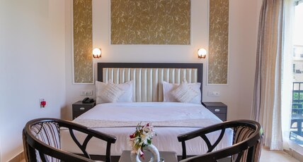 Corbett Jungle Resort Room Type - Premium room with balcony
