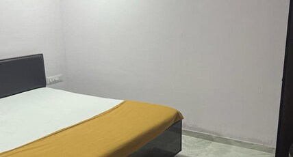 Hotel Vishwa Palace Room Type - Deluxe Room