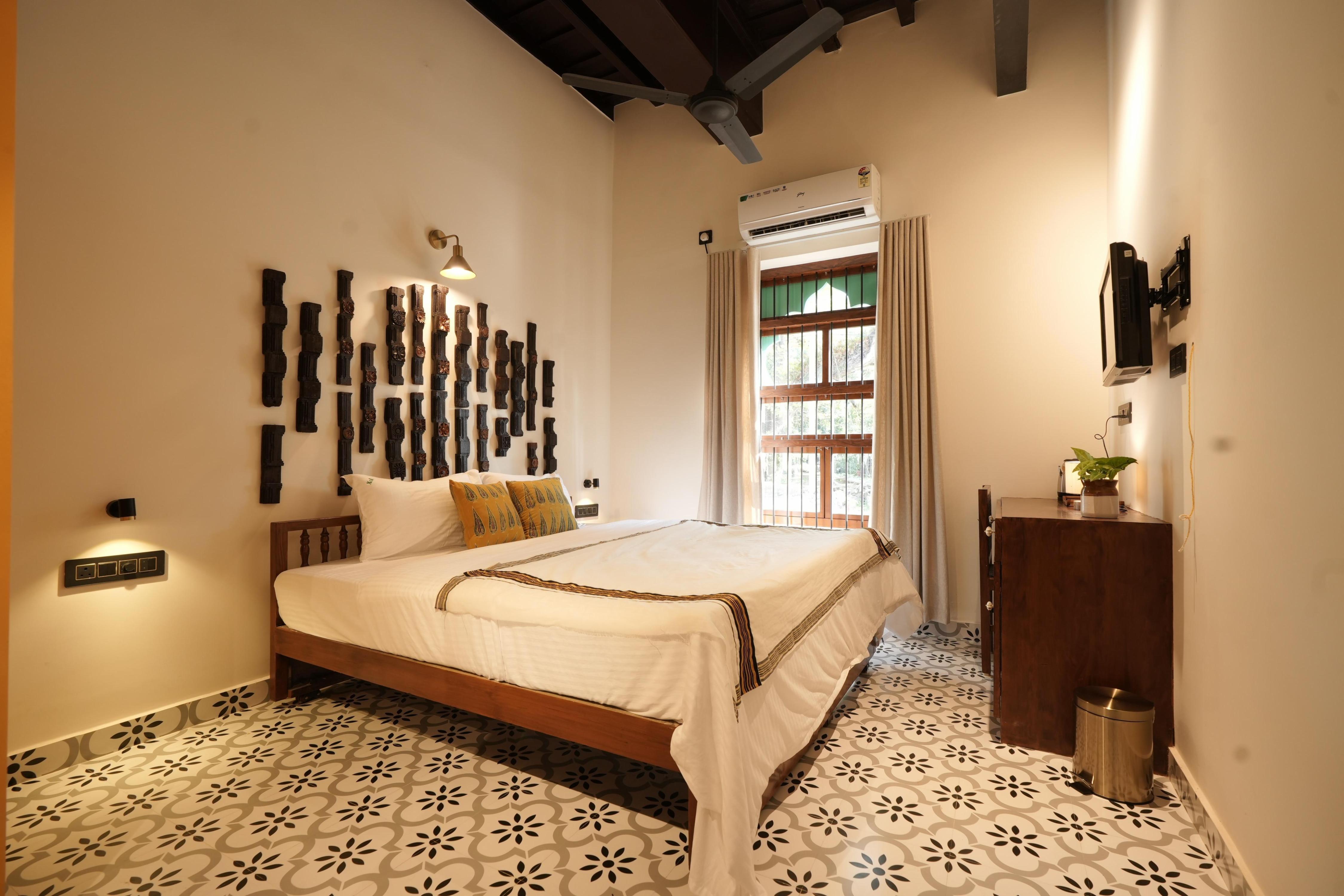 XOLA Heritage Room Type - Deluxe Double AC Room