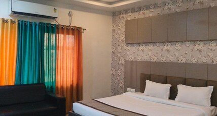 Hotel Shagun Farm Room Type - Deluxe Room Hotel Shagun Farm Room Type - Deluxe Room