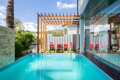 Flareon 4BHK by TensorStays