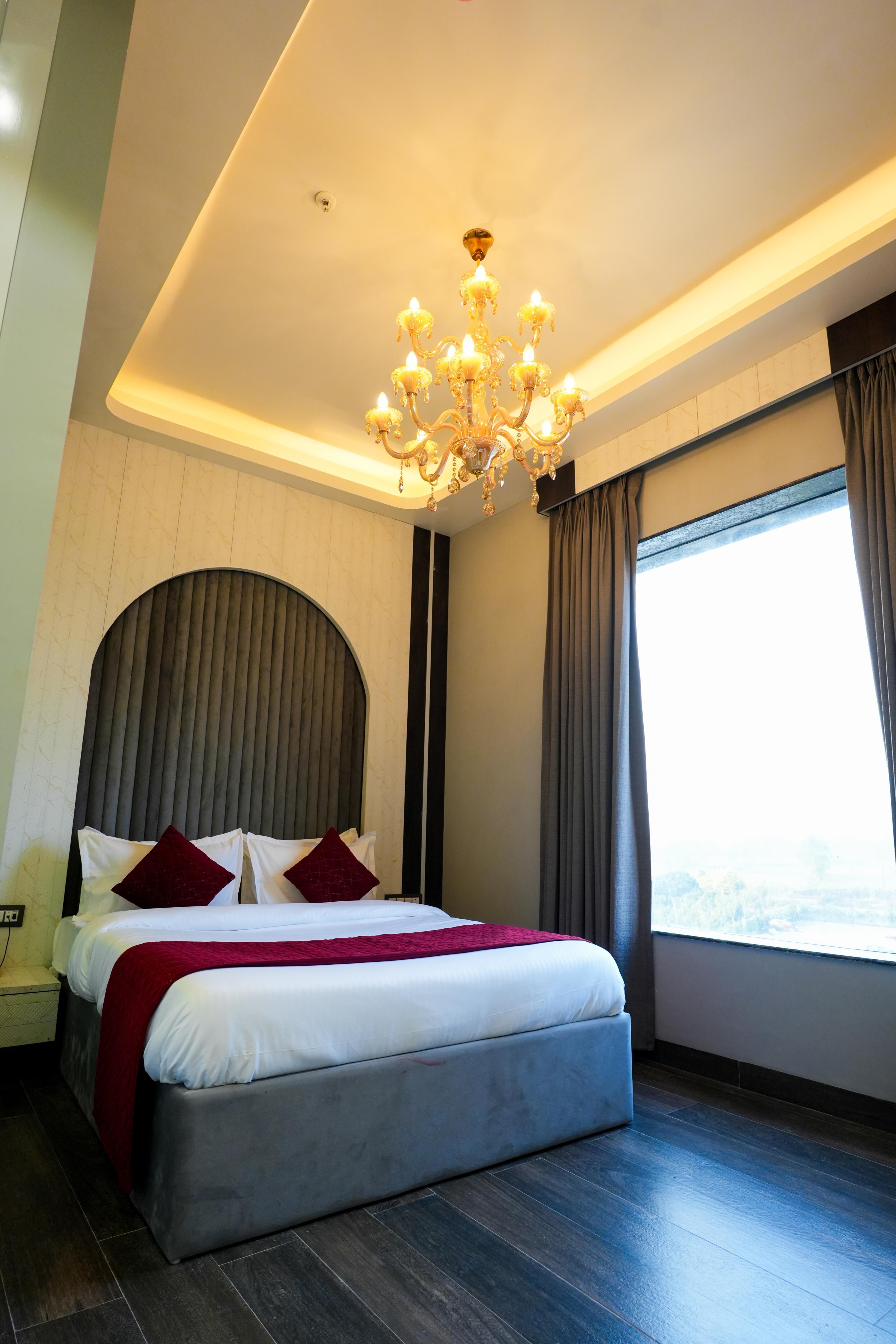 Hotel Adsan Heights - Tap to explore photos