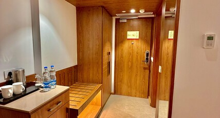 Best Western Matra Kasauli Room Type - Non Smoking King and Queen Bed Family Room Best Western Matra Kasauli Room Type - Non Smoking King and Queen Bed Family Room