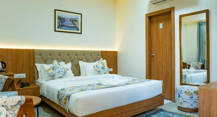 Hotel Patwar Inn With Rooftop Swimming Pool and Mountain Views Room Type - Super Deluxe Room