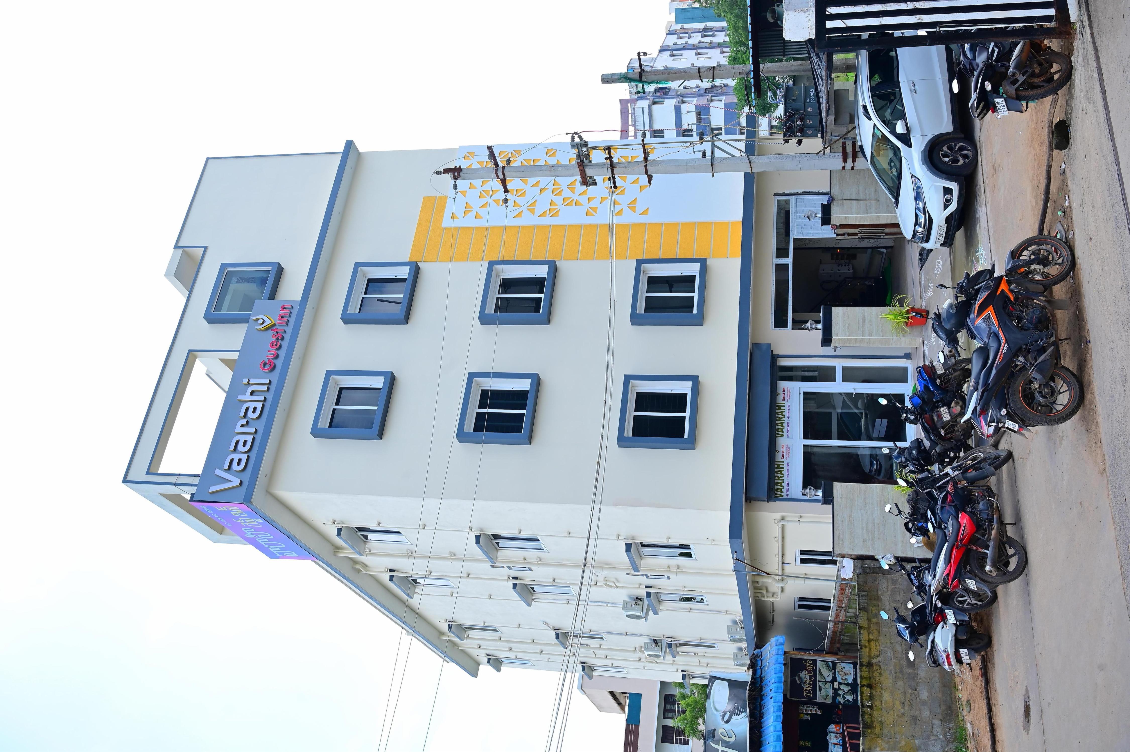 Vaarahi guest inn - Tap to explore photos