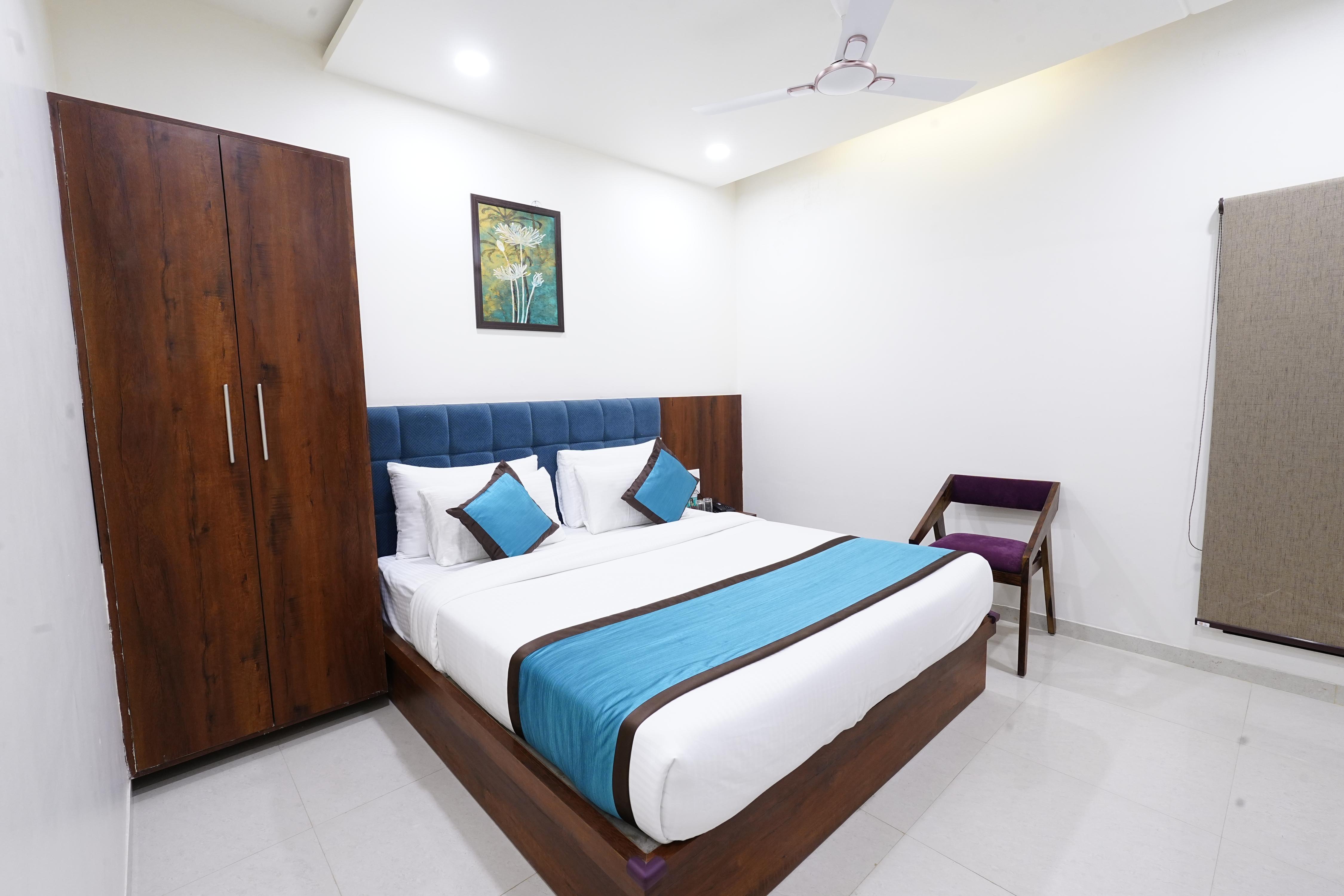 Radiant Retreat Resort 2 KM from Birla School Kishangarh - Tap to explore photos