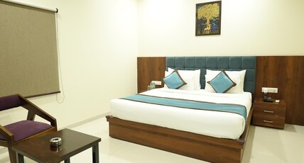 Radiant Retreat Resort 2 KM from Birla School Kishangarh Room Type - Deluxe Room