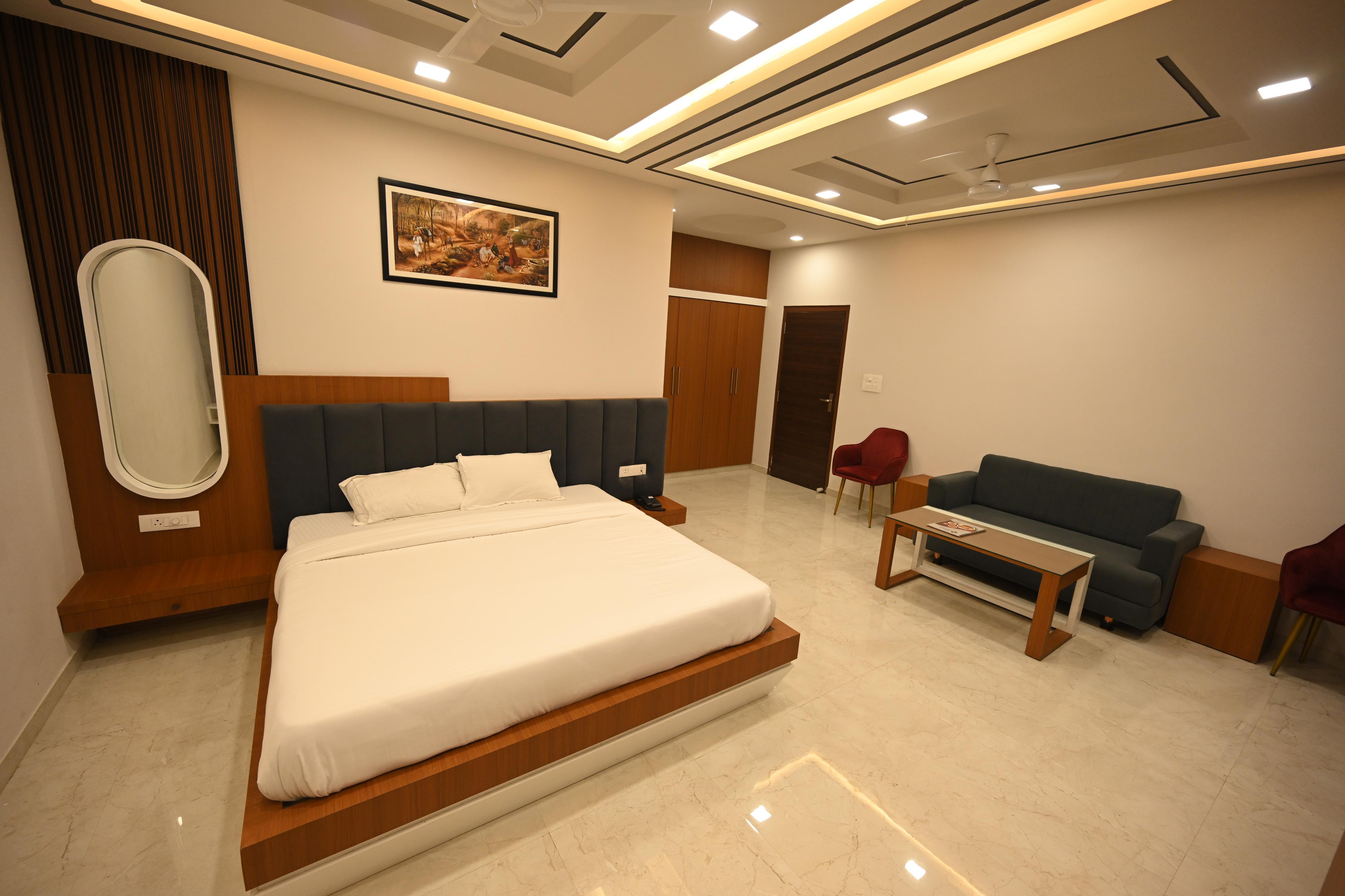 HOTEL YUVAAN