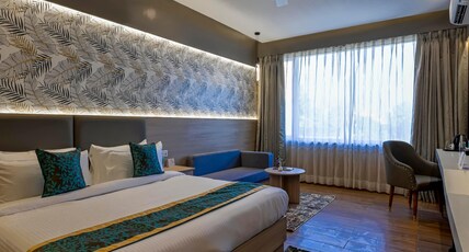 CORBETT PLATINUM HERITAGE Room Type - Majestic Tigers Room