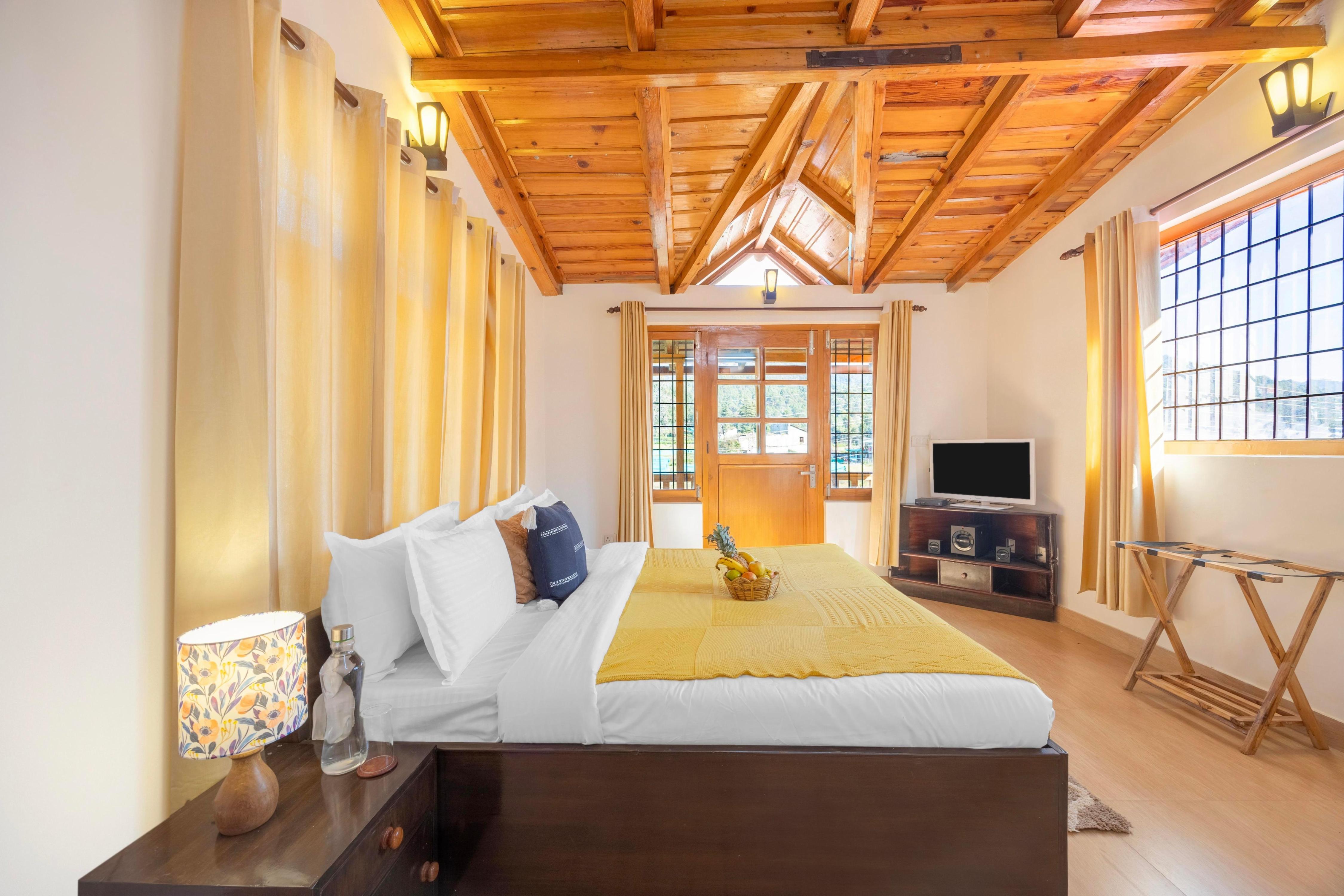 Mountain view 2 BHK Cottage near Kainchi Dham - Tap to explore photos