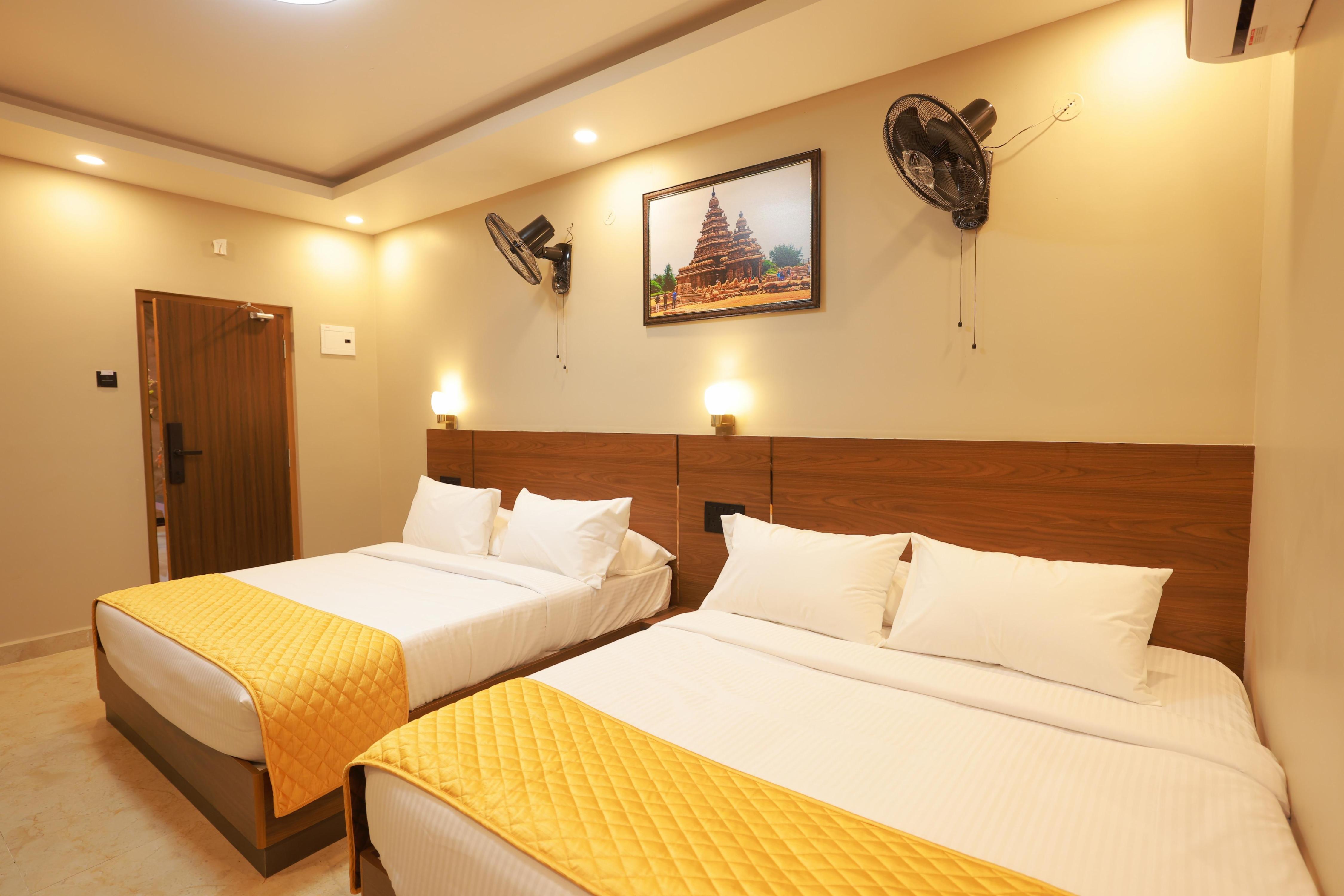SREE KARTHIKEYA INN - Tap to explore photos