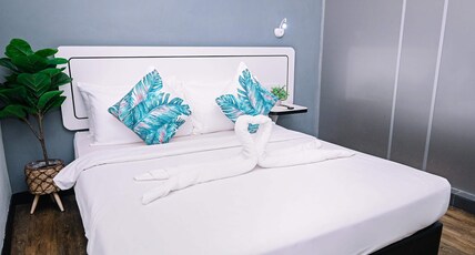 Swing & Pillows - Kota Kemuning Selangor Room Type - Standard Queen Room
