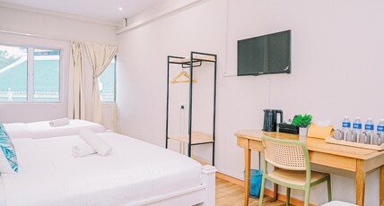 Swing & Pillows - Jonker Street Malacca Room Type - Deluxe Family Room Swing & Pillows - Jonker Street Malacca Room Type - Deluxe Family Room