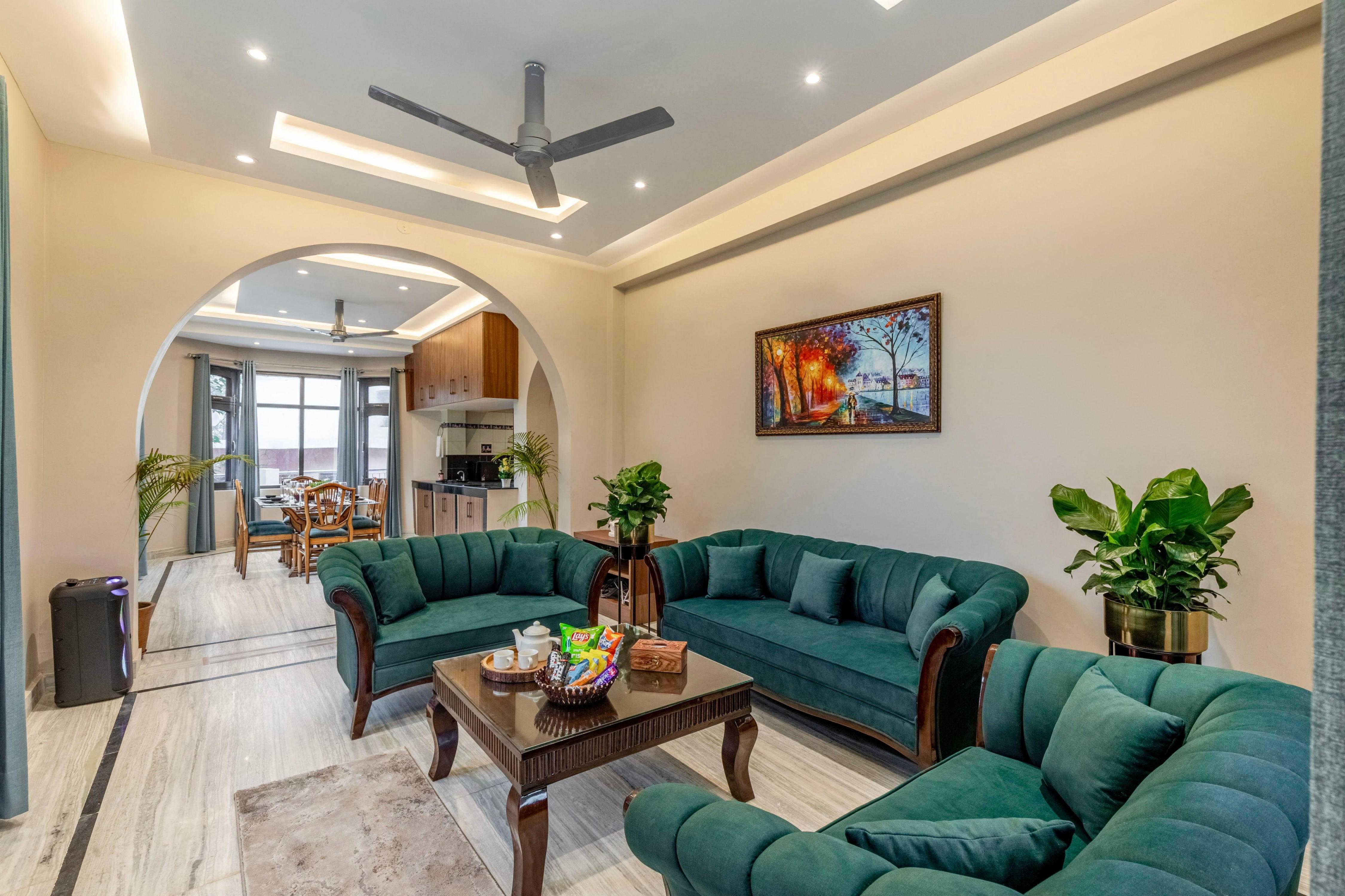 Charming 3 BHK Villa ft. Plunge Pool & Garden - Tap to explore photos