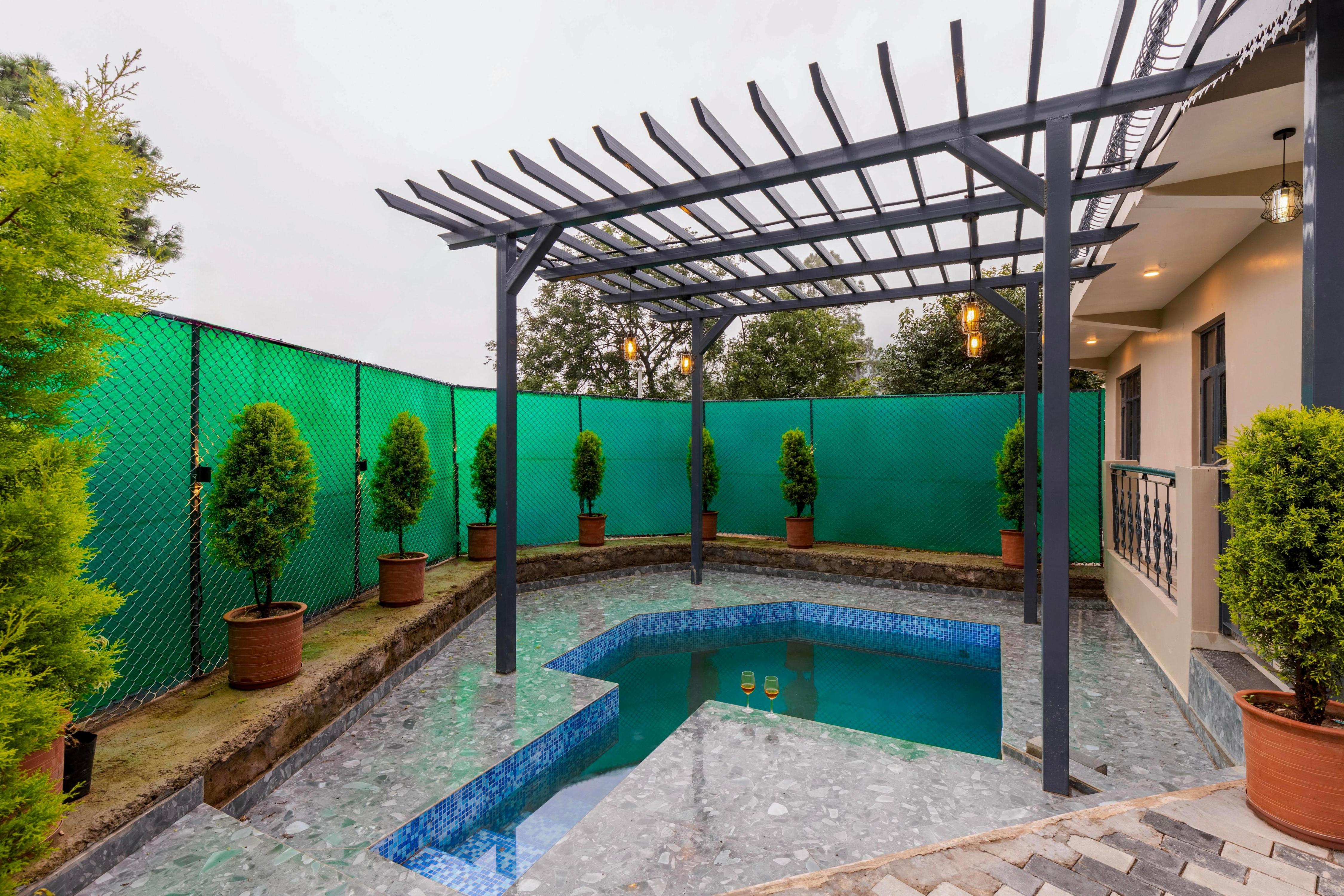 Charming 3 BHK Villa ft. Plunge Pool & Garden - Tap to explore photos