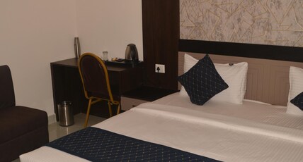 Hotel A S Continental Room Type - Executive Deluxe