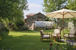 Anjeer Villa Resort