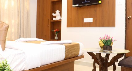 Hotel Success Executive Room Type - Deluxe AC  Room