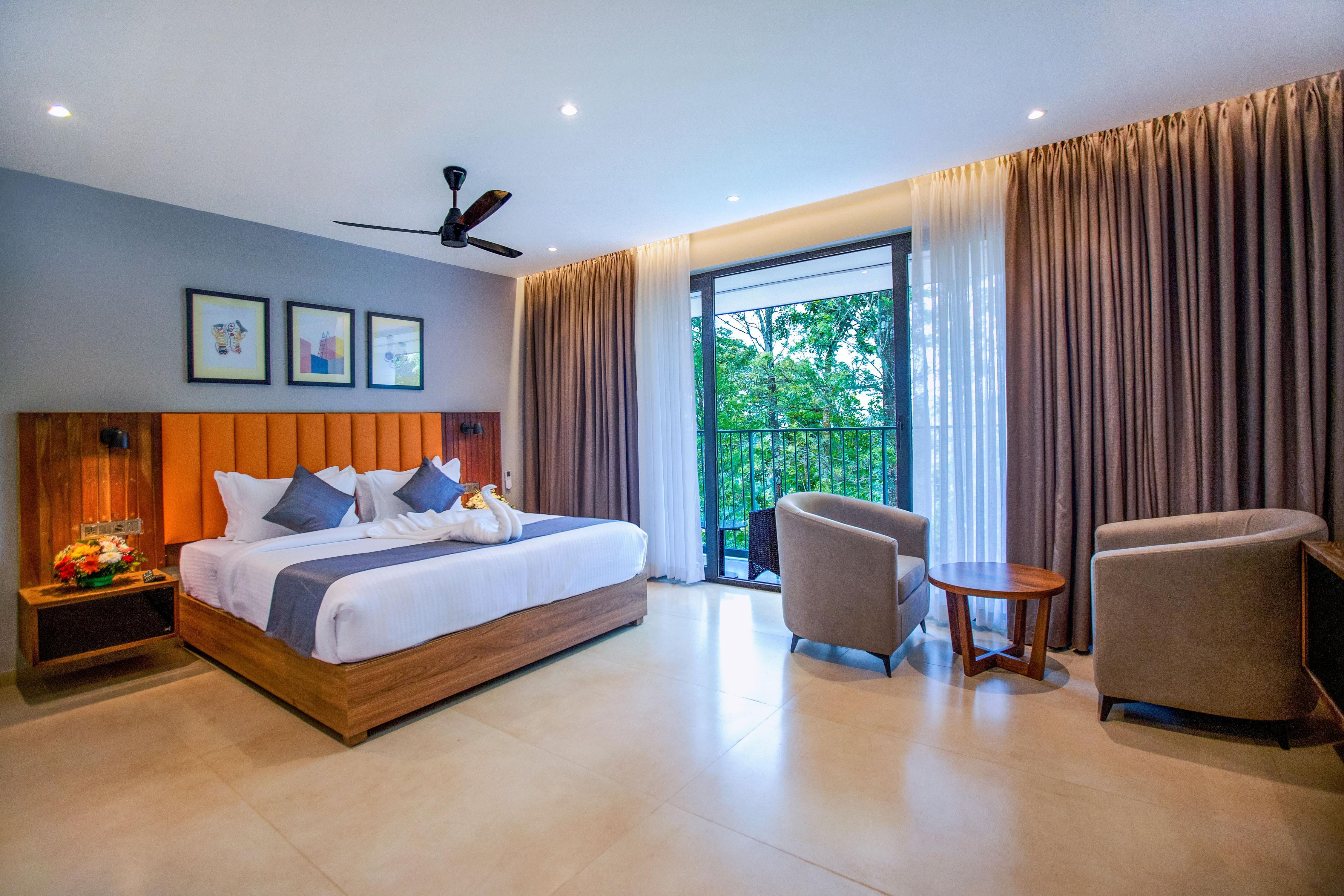 Vbrings Oak Village Room Type - Superior Club AC with Balcony