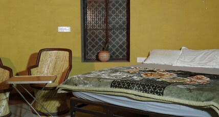 Unique Mudwood Retreat | Jodhpur |4 BR|By Homeyhuts Room Type - Deluxe Superior