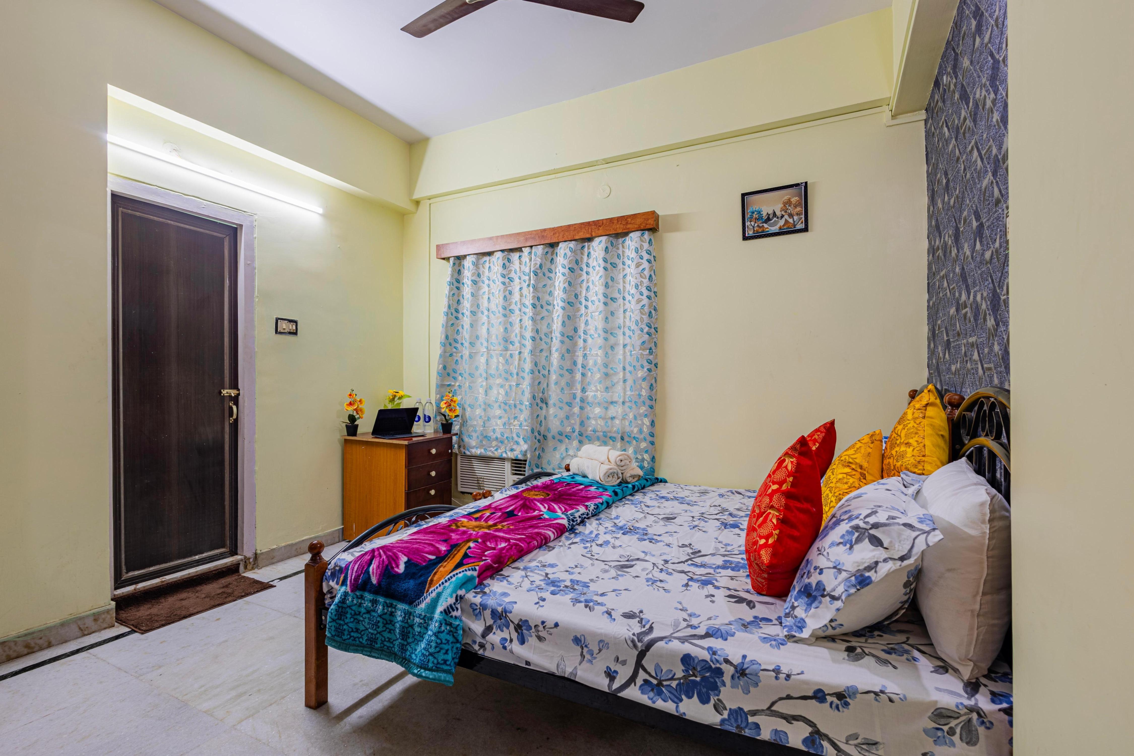 Beach Villa Service Apartment