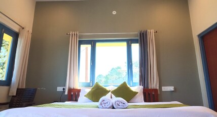 11 Gaon Homestay Jaiharikhal Room Type - King Room with Mountain View 11 Gaon Homestay Jaiharikhal Room Type - King Room with Mountain View