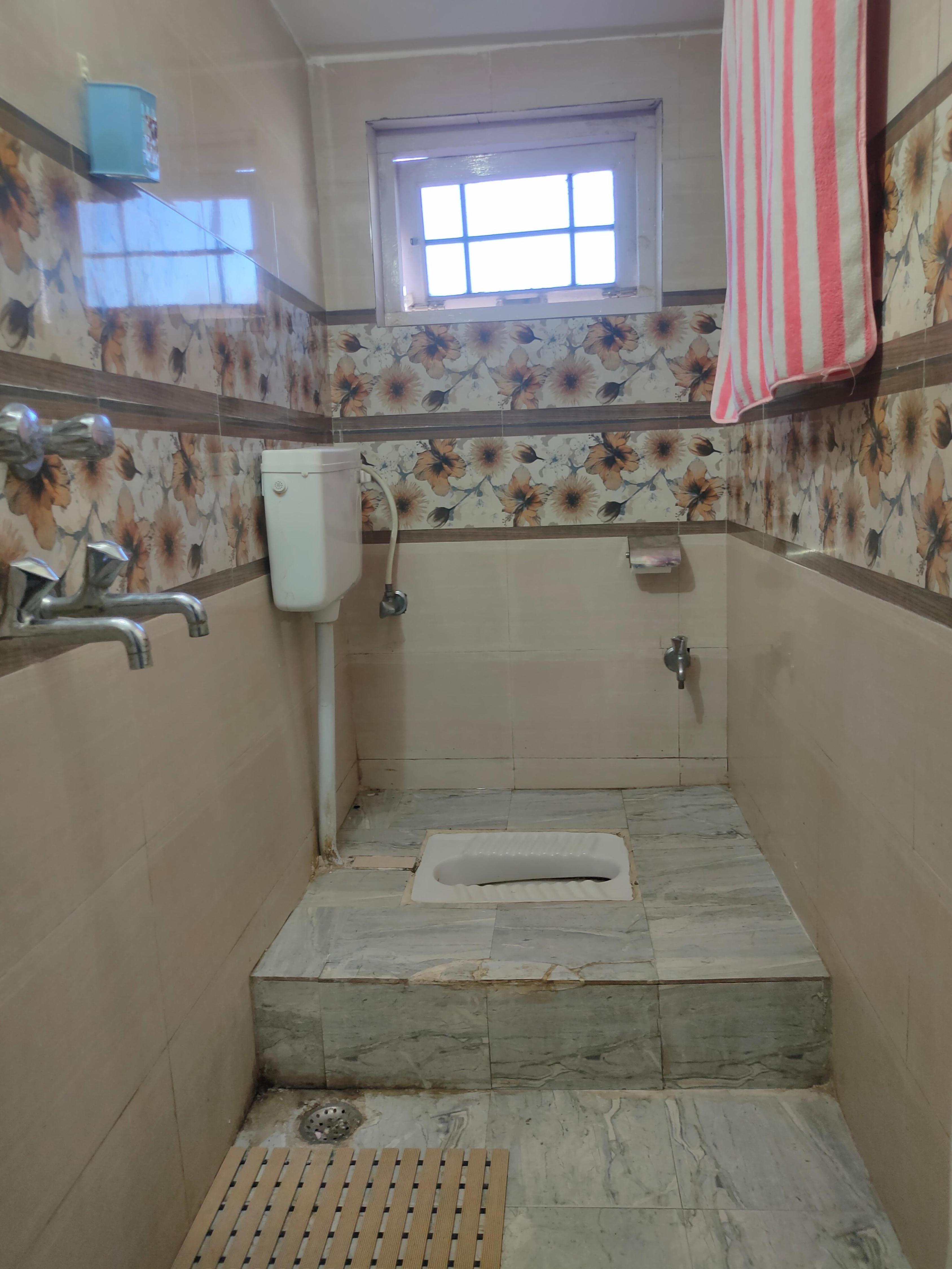 Aashirvaad Homestay - Tap to explore photos
