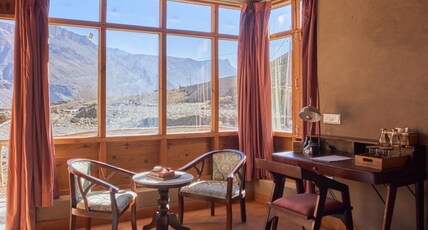 Amida Rangrik Room Type - Luxury Cottage