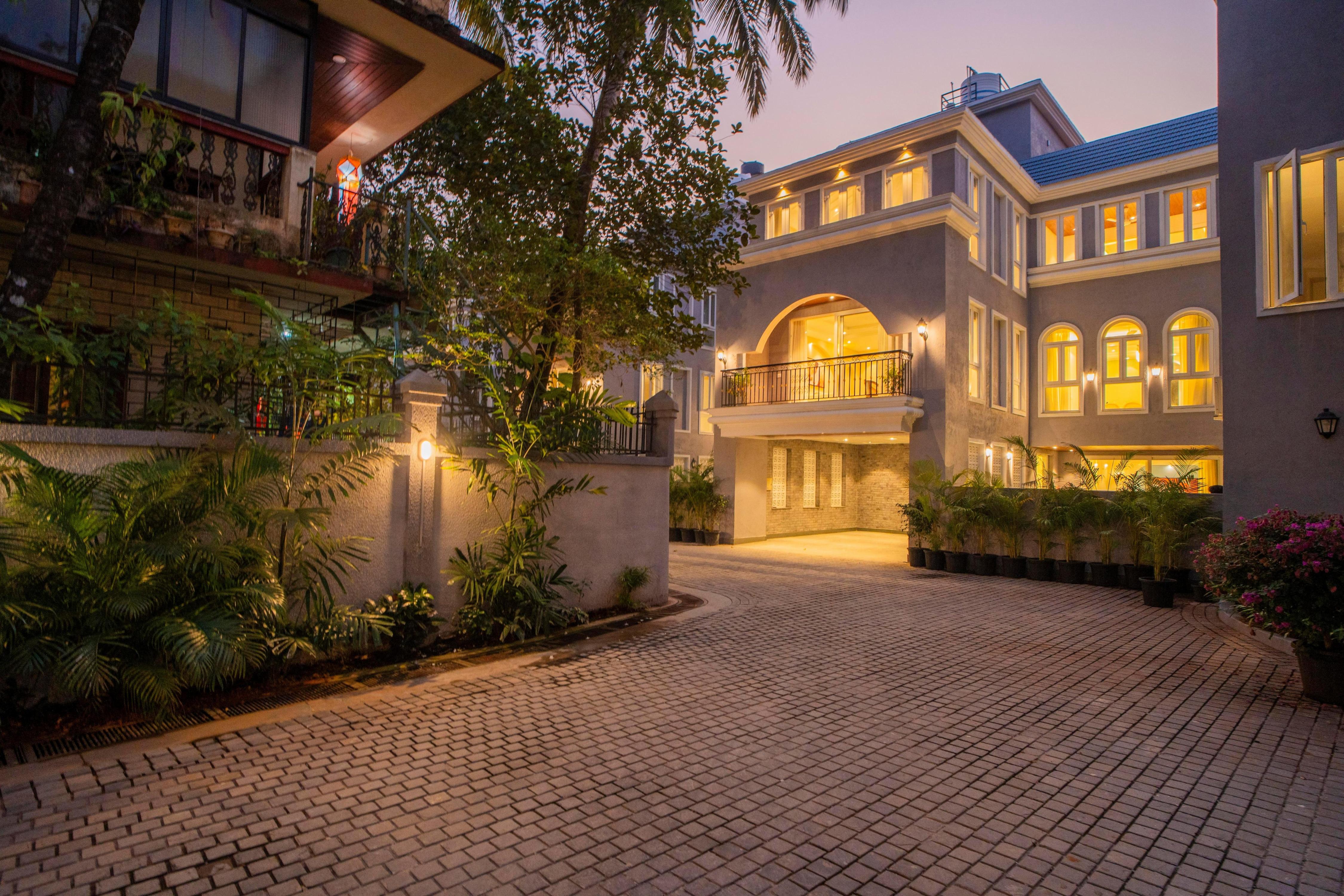 Goan Gateway 5 BHK Retreat with Pool & Yoga Space